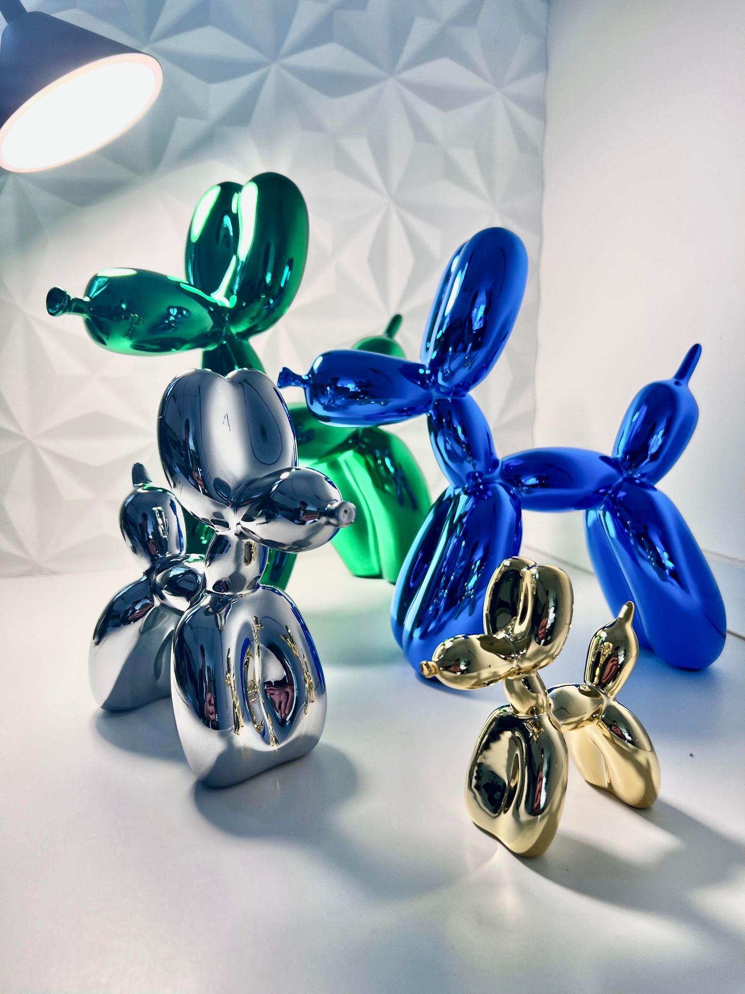 Jeff Koons Inspired Balloon Dog Sculptures