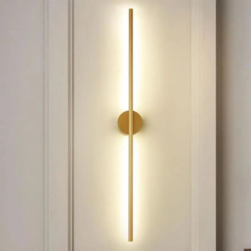 Lunga LED Wall light